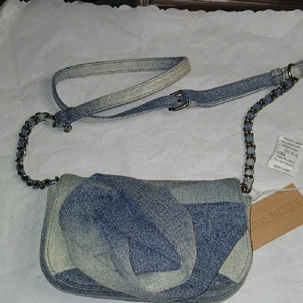 Steve Madden Washed Blue Denim Borla Crossbody - Picture 7 of 16